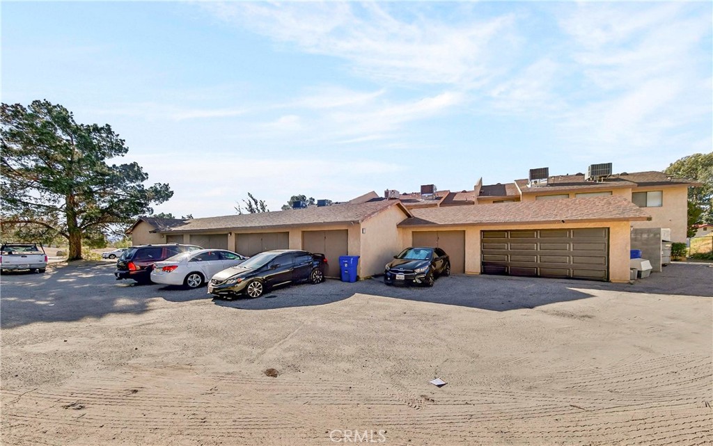 16462 Kalo Road Apple Valley, CA 92307 - Photo 33 of 46