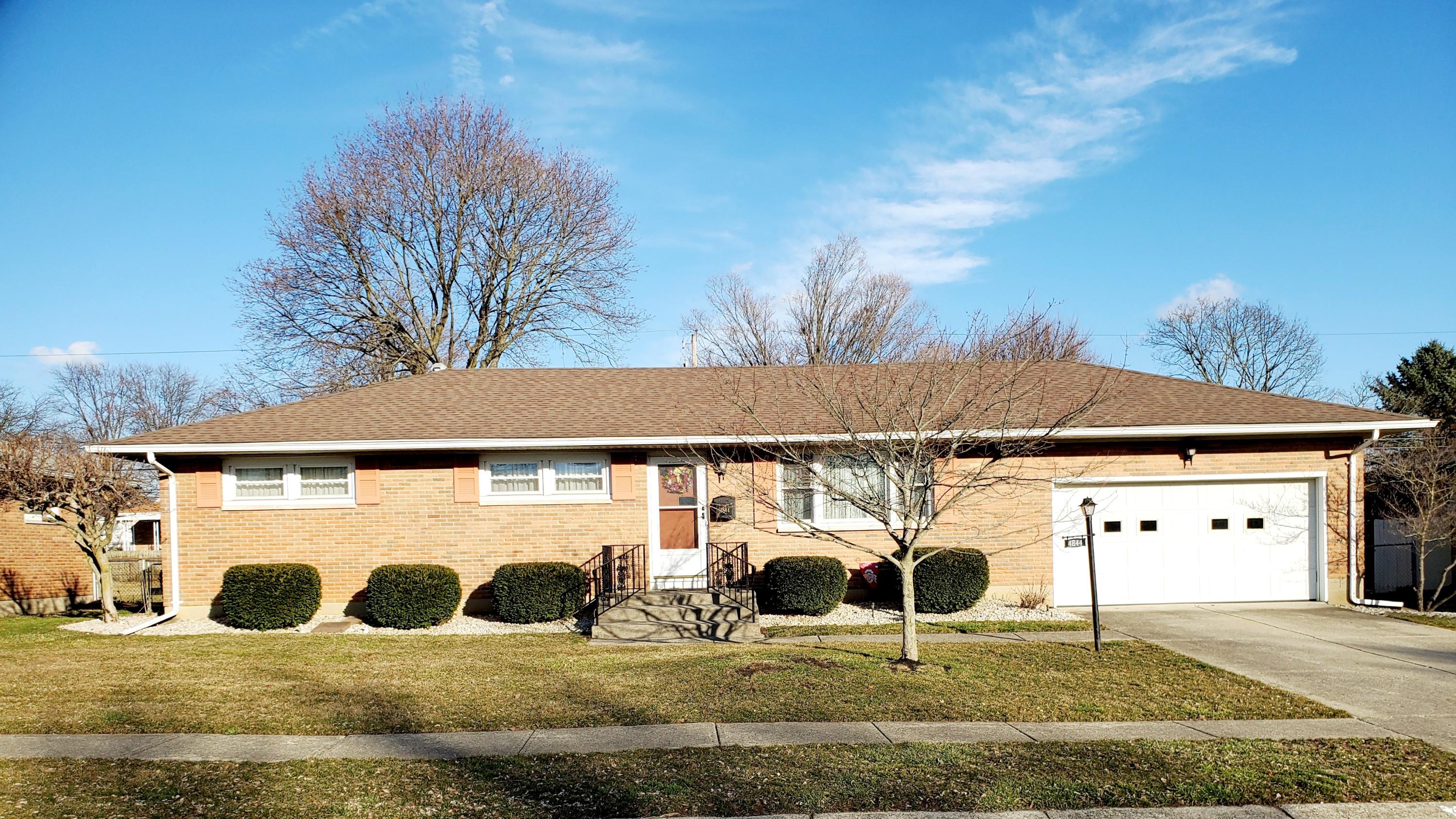 4844 Ashley Drive Springfield, OH 45503 - Photo 5 of 32