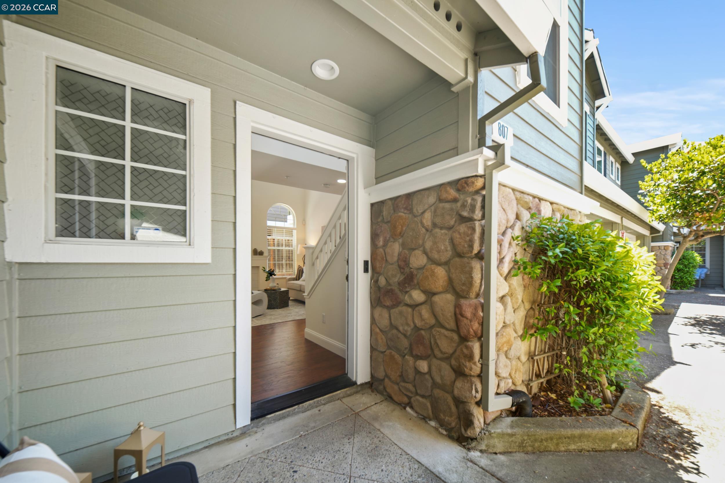 807 Destiny Lane San Ramon, CA 94583 - Photo 4 of 33
