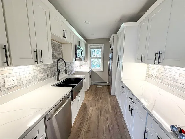 $2,499 | 1132 West Boylston Street, Unit 1, Worcester, MA 01606