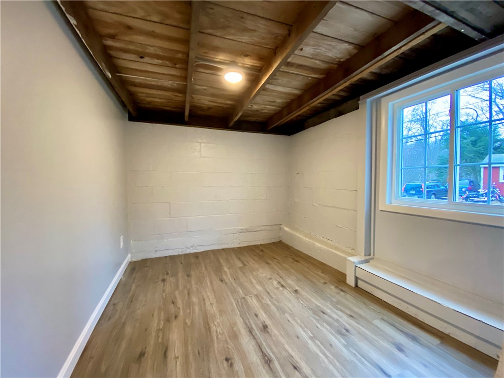 28 Echo Road Glocester, RI 02814 - Photo 14 of 19