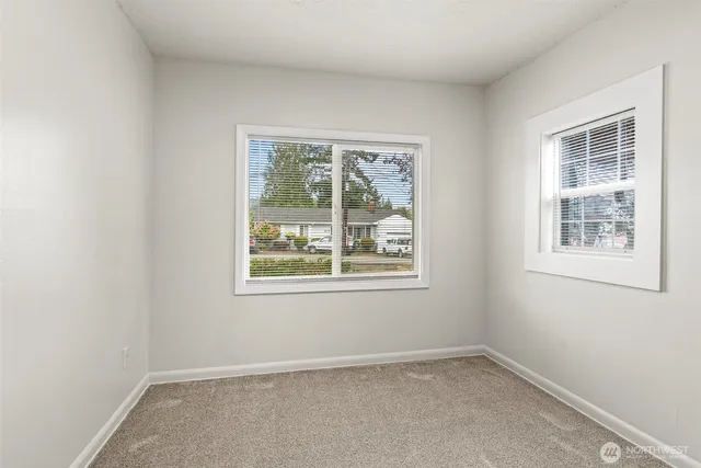 $349,900 | 932 South Nevada Drive, Longview, WA 98632