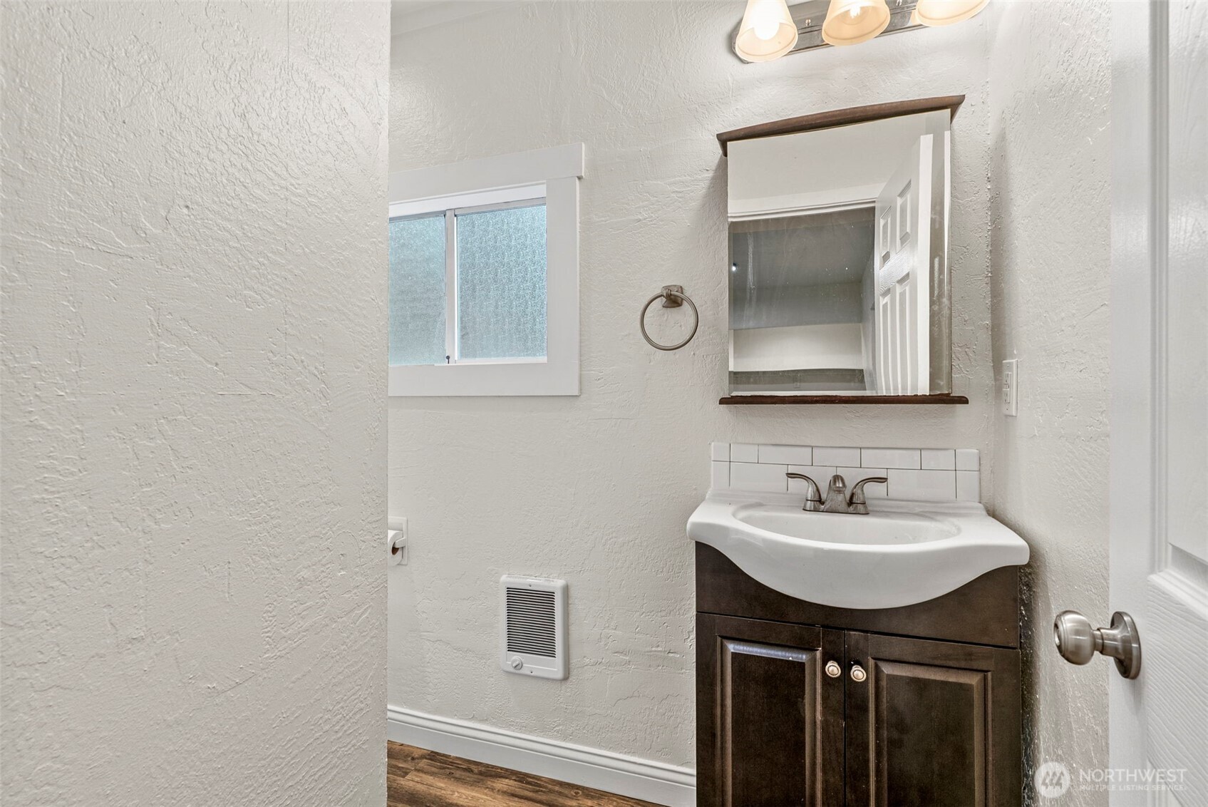 932 South Nevada Drive Longview, WA 98632 - Photo 19 of 26