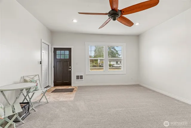 $349,900 | 932 South Nevada Drive, Longview, WA 98632