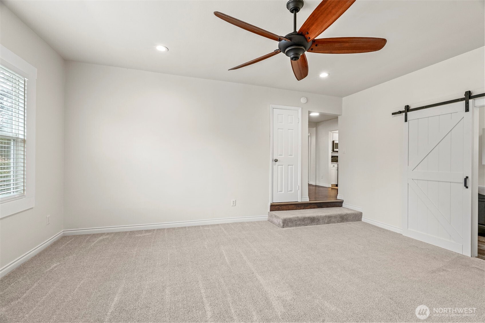 932 South Nevada Drive Longview, WA 98632 - Photo 7 of 26