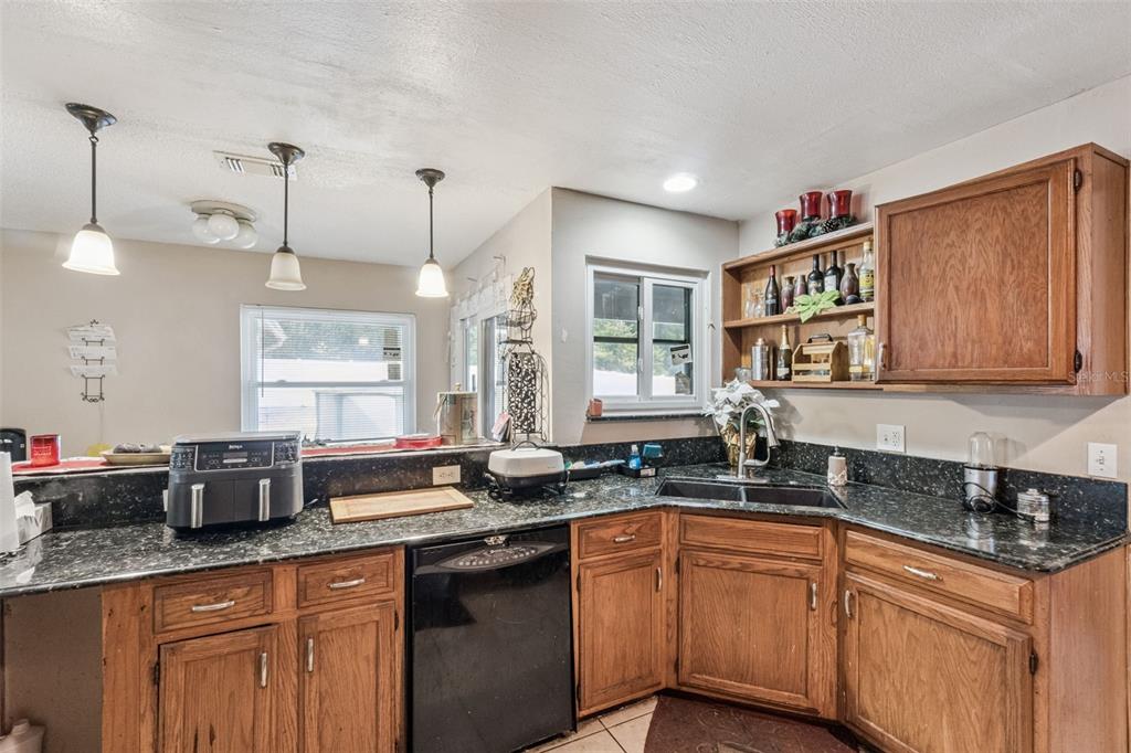 6815 Crescent Ridge Road Orlando, FL 32810 - Photo 15 of 43