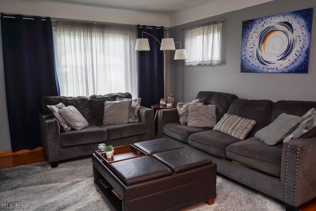 7299 Maplewood Road Parma, OH 44130 - Photo 7 of 30 Gallery Image 7