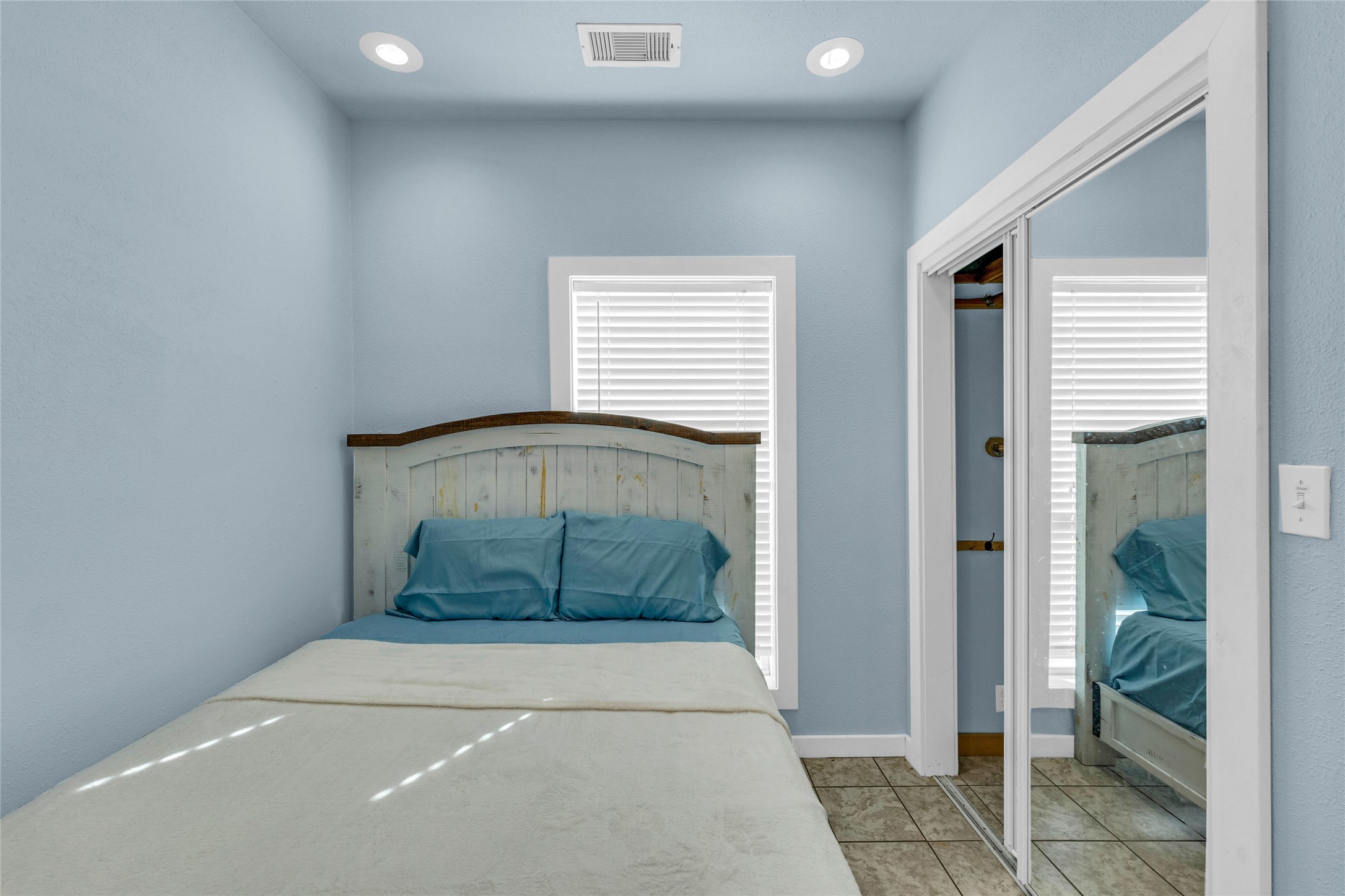 846 South Crystal Beach Road Port Bolivar, TX 77650 - Photo 5 of 25