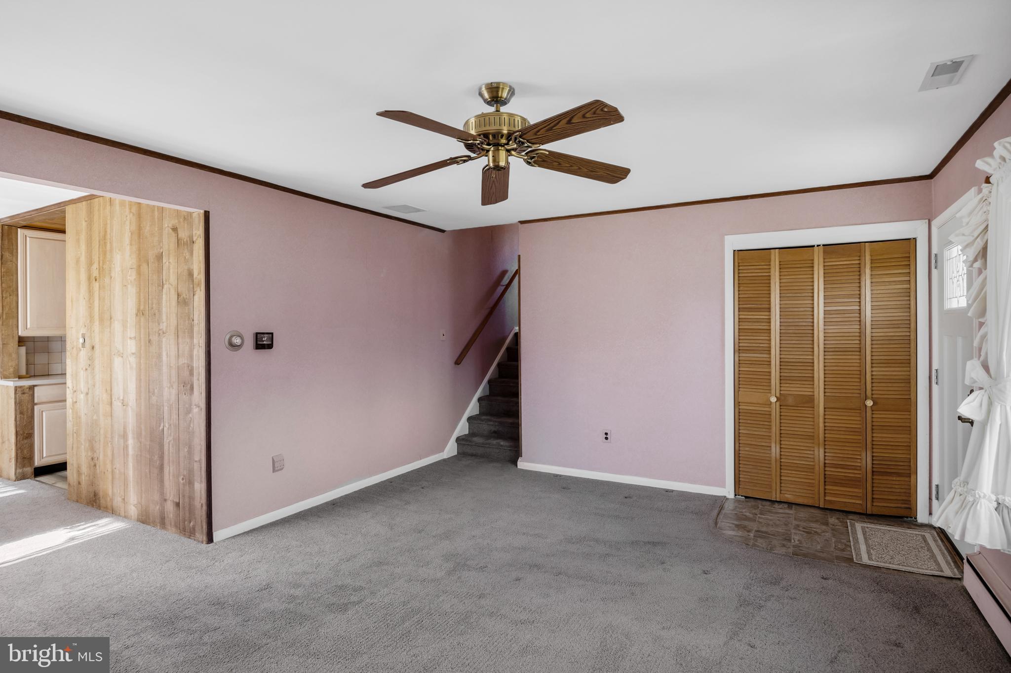 8 Winding Way Road Stratford, NJ 08084 - Photo 7 of 34