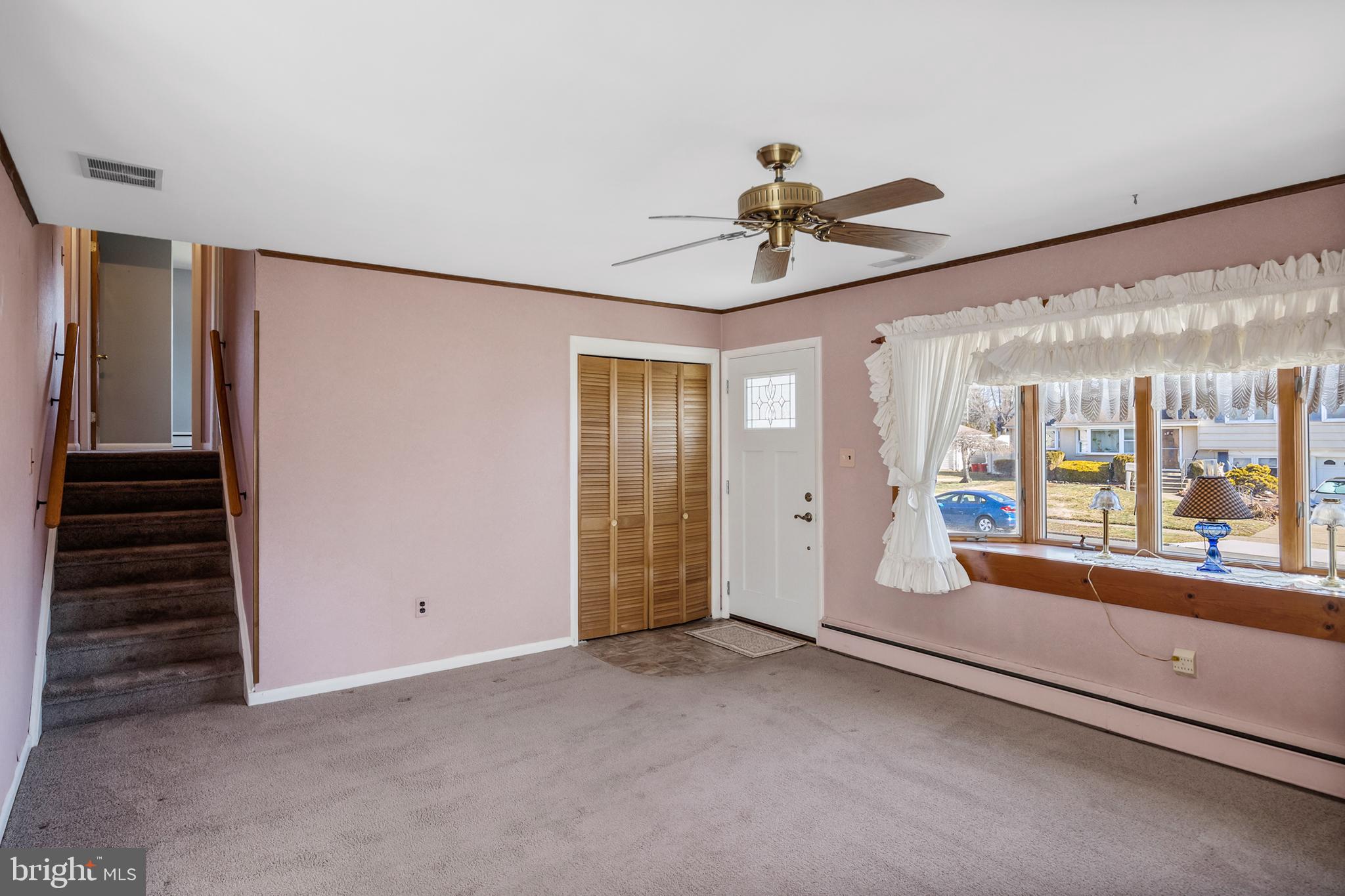 8 Winding Way Road Stratford, NJ 08084 - Photo 9 of 34