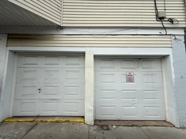 $2,200 | 457 21st Avenue, Paterson, NJ 07513