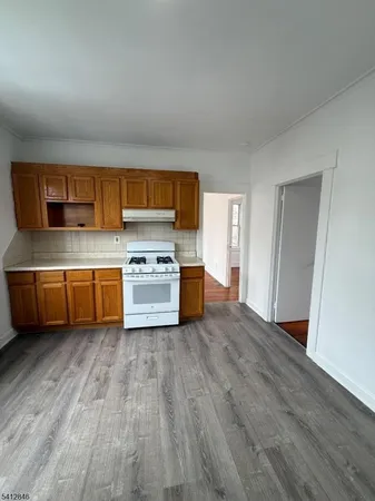 $2,200 | 457 21st Avenue, Paterson, NJ 07513