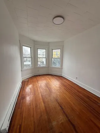 $2,200 | 457 21st Avenue, Paterson, NJ 07513