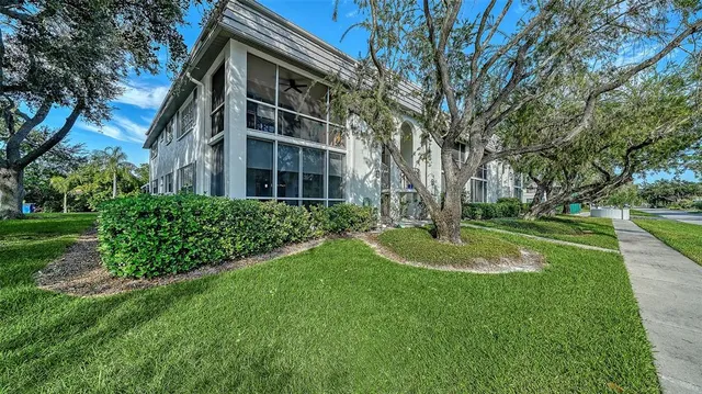 $275,000 | 1701 Southwood Street, Unit 1701, Sarasota, FL 34231