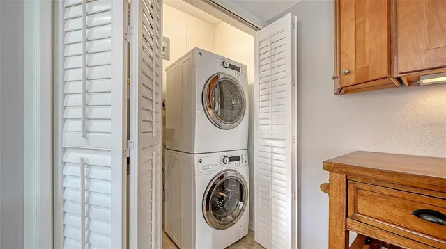 $275,000 | 1701 Southwood Street, Unit 1701, Sarasota, FL 34231