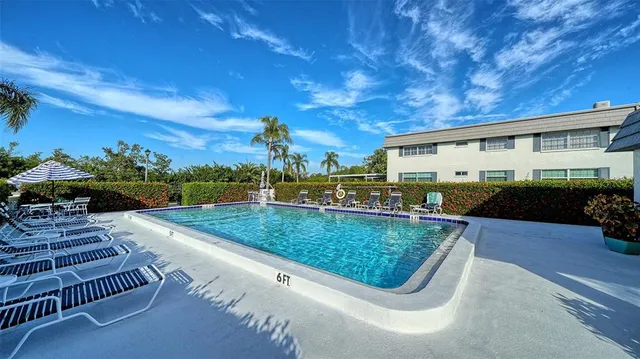 $275,000 | 1701 Southwood Street, Unit 1701, Sarasota, FL 34231