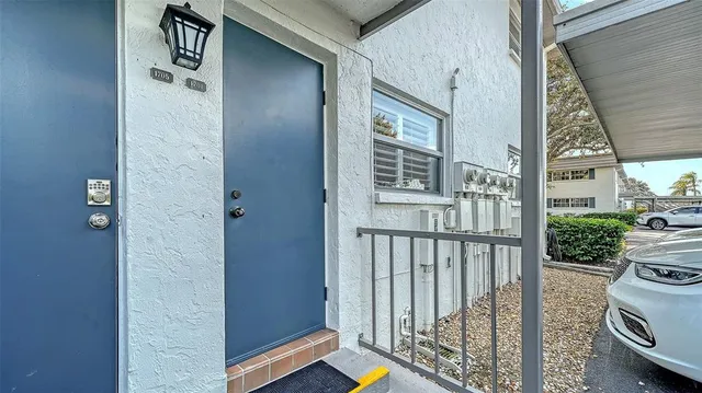 $275,000 | 1701 Southwood Street, Unit 1701, Sarasota, FL 34231