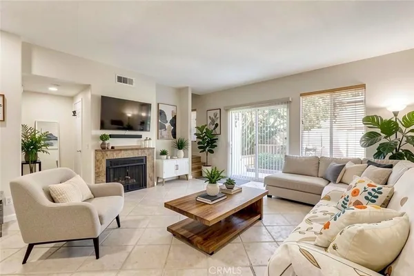 $828,900 | 9 Mosaic, Aliso Viejo, CA 92656
