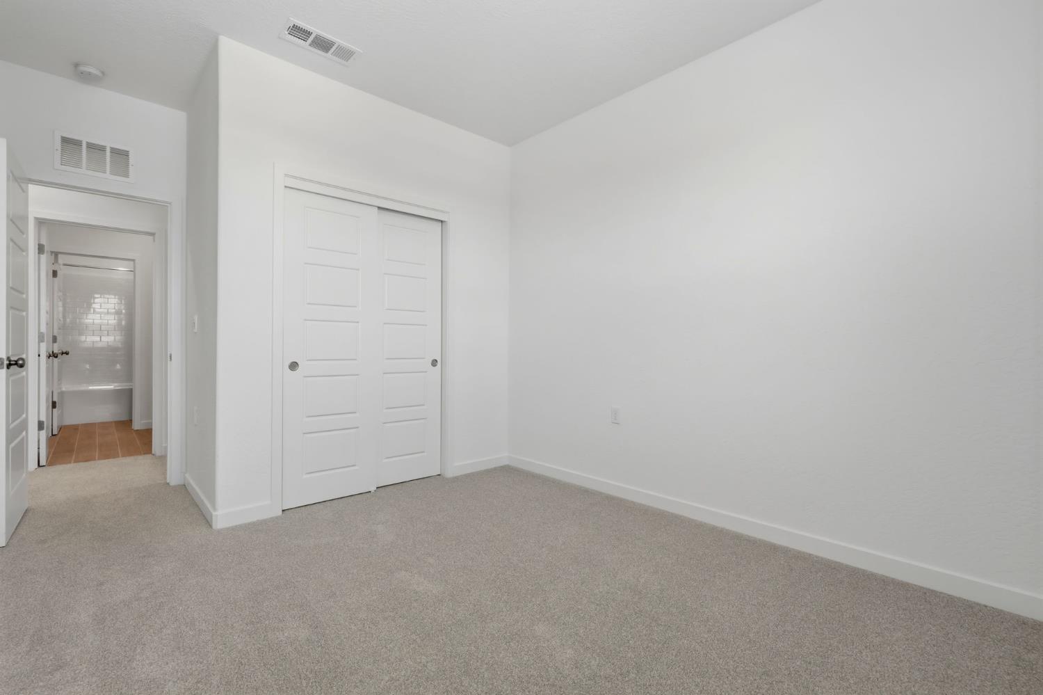 3937 Buttercup Road Madera, CA 93636 - Photo 35 of 74