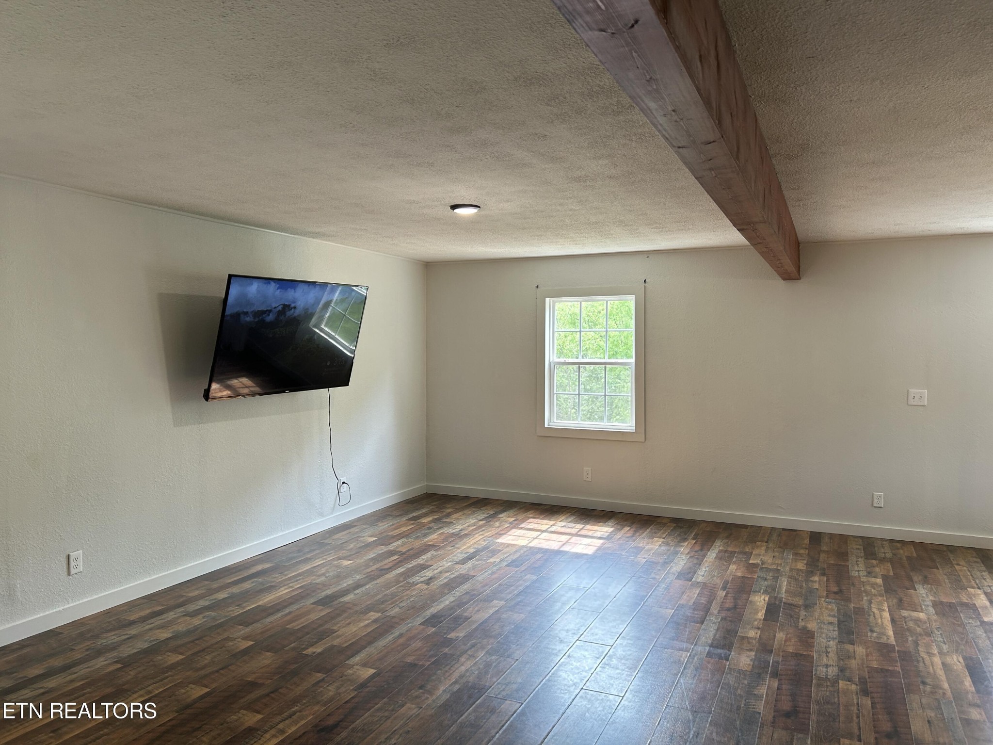 107 Short Cooper Road Jamestown, TN 38556 - Photo 10 of 33 Gallery Image 10