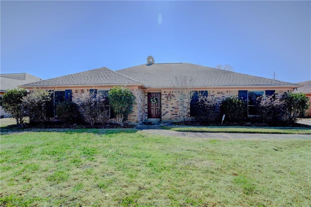 304 Devon Road Laplace, LA 70068 - Photo 1 of 7 Gallery Image 1