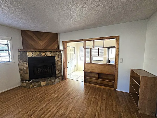 $209,000 | 2009 Cedar Run Drive, Plant City, FL 33563