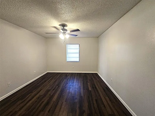 $209,000 | 2009 Cedar Run Drive, Plant City, FL 33563