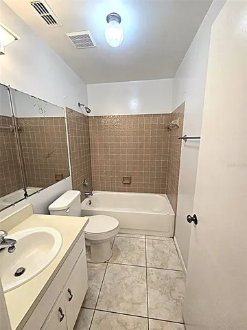 $209,000 | 2009 Cedar Run Drive, Plant City, FL 33563