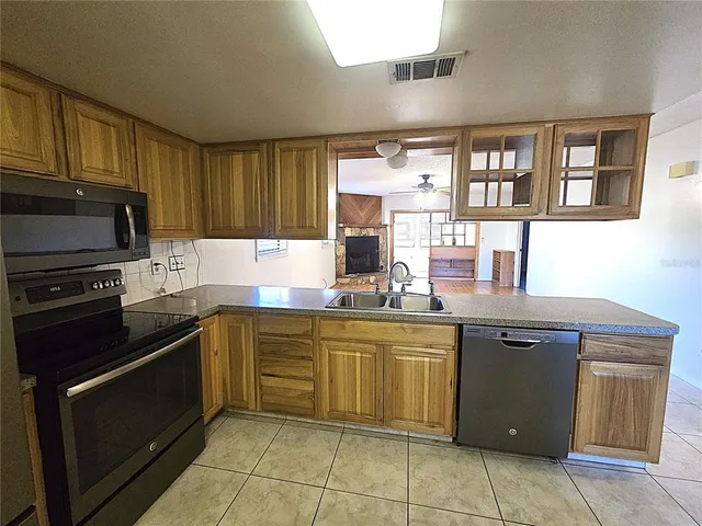 $209,000 | 2009 Cedar Run Drive, Plant City, FL 33563