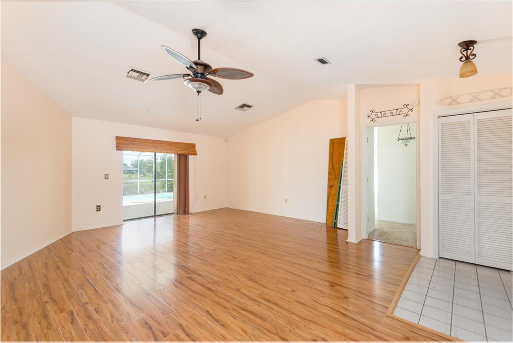 7550 Gates Circle Spring Hill, FL 34606 - Photo 6 of 37