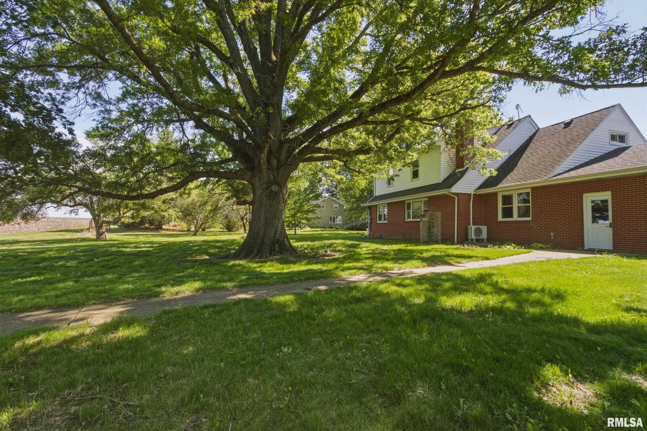 15465 Highway 67 Macomb, IL 61455 - Photo 31 of 40