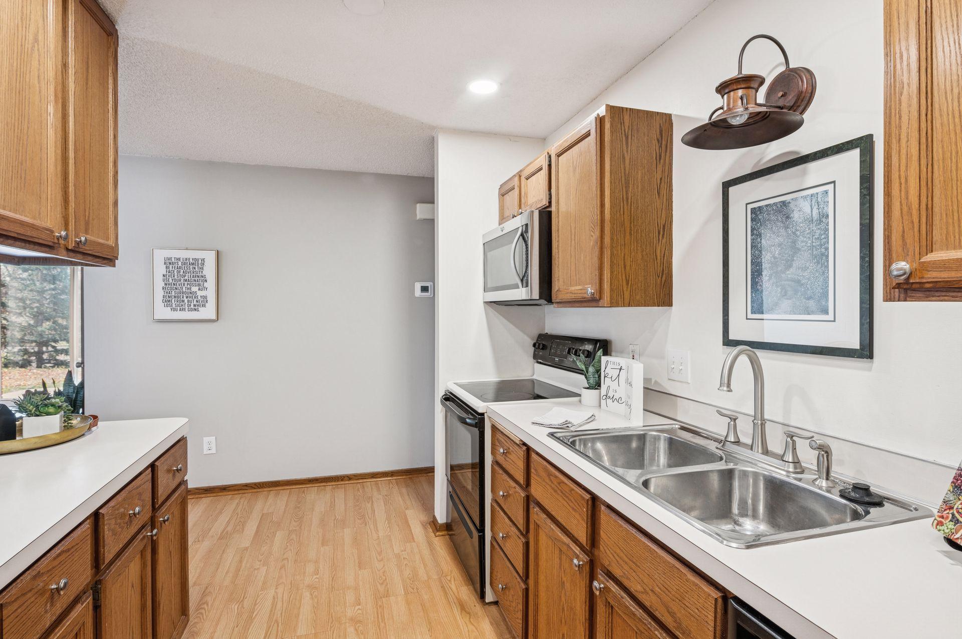 14230 44th Place North, Unit 2 Plymouth, MN 55446 - Photo 15 of 40