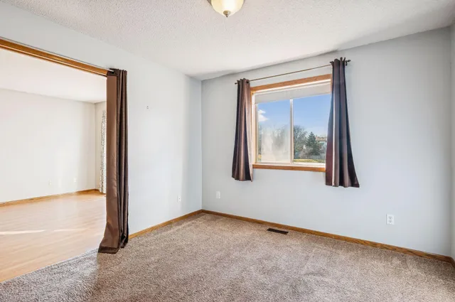 $210,000 | 14230 44th Place North, Unit 2, Plymouth, MN 55446