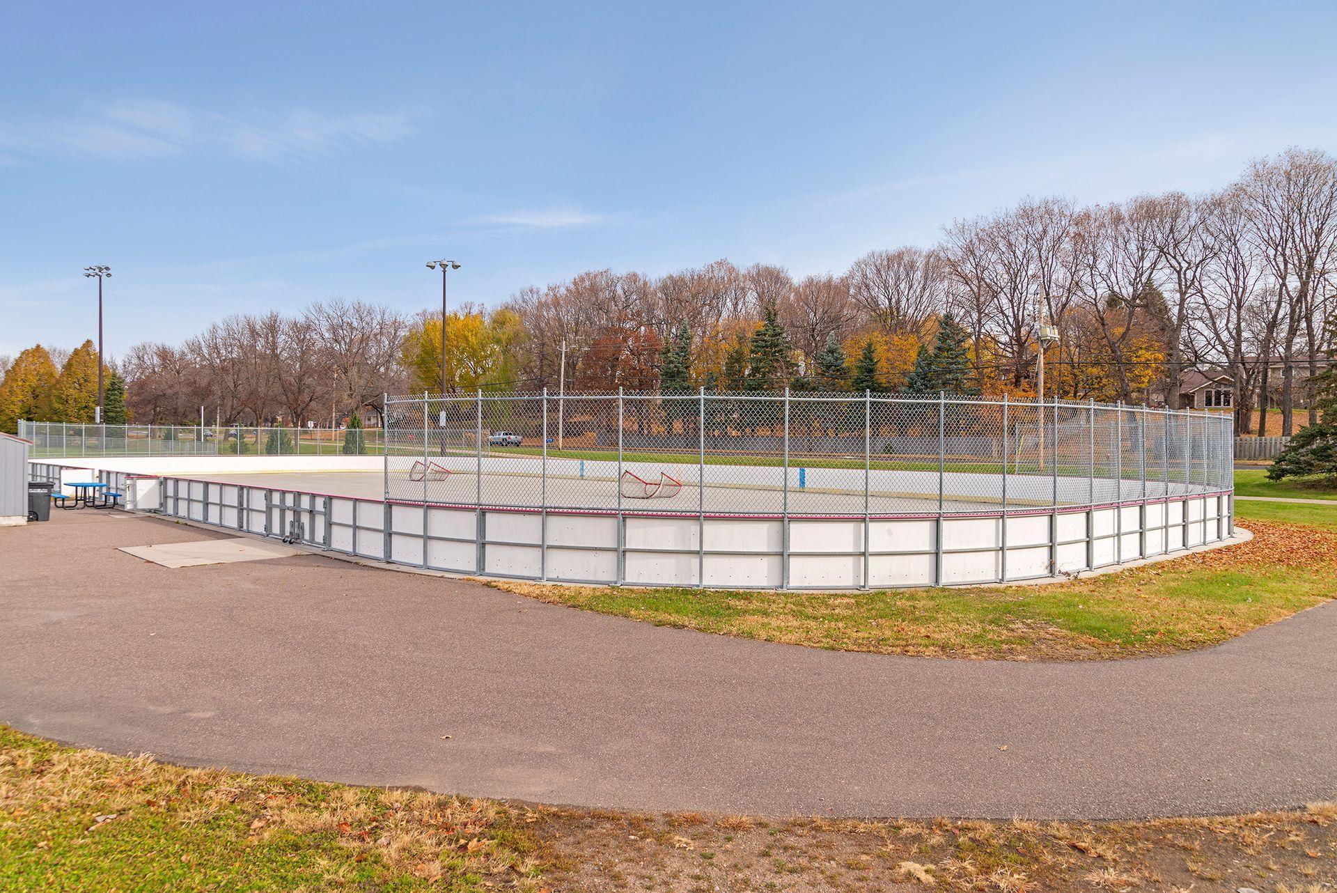 14230 44th Place North, Unit 2 Plymouth, MN 55446 - Photo 29 of 40