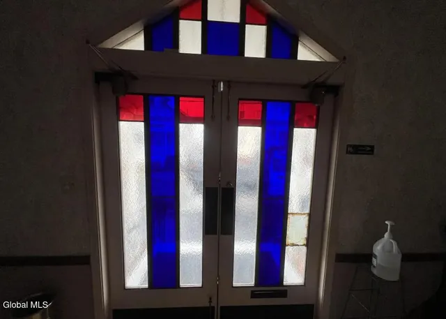 $319,000 | 324 Hulett Street, Schenectady, NY 12307