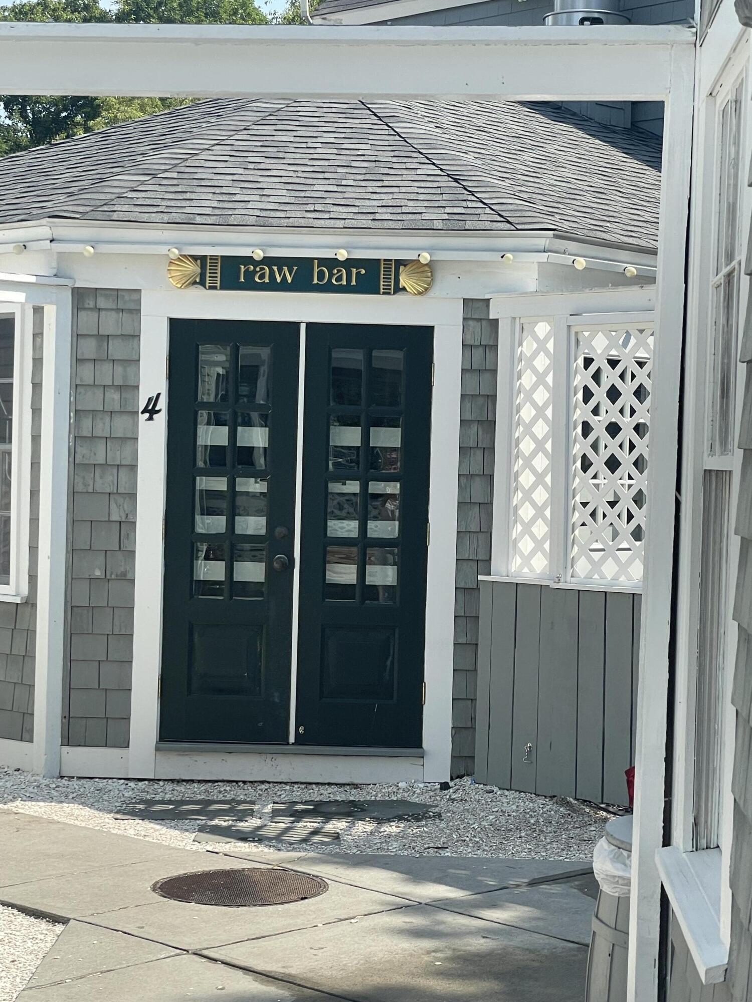 106 Old Great Neck Road Mashpee, MA 02649 - Photo 20 of 21 a view of building entrance