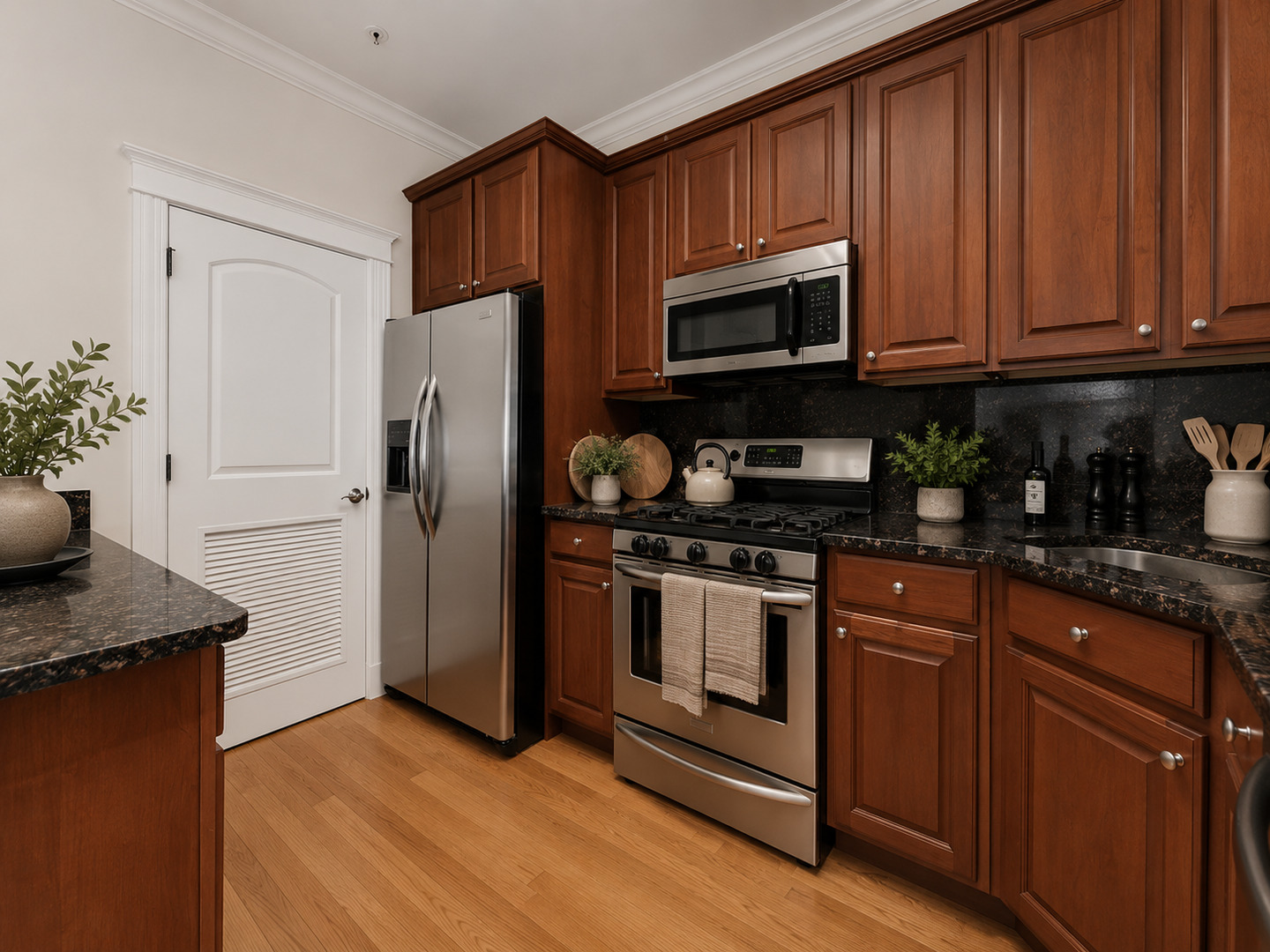 1453 West Irving Park Road, Unit 304 Chicago, IL 60613 - Photo 8 of 16