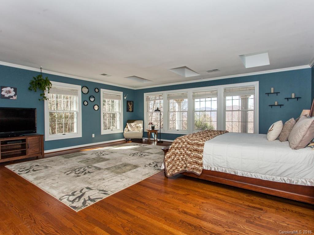 1895 Camp Branch Road Waynesville, NC 28786 - Photo 13 of 35 Gallery Image 13