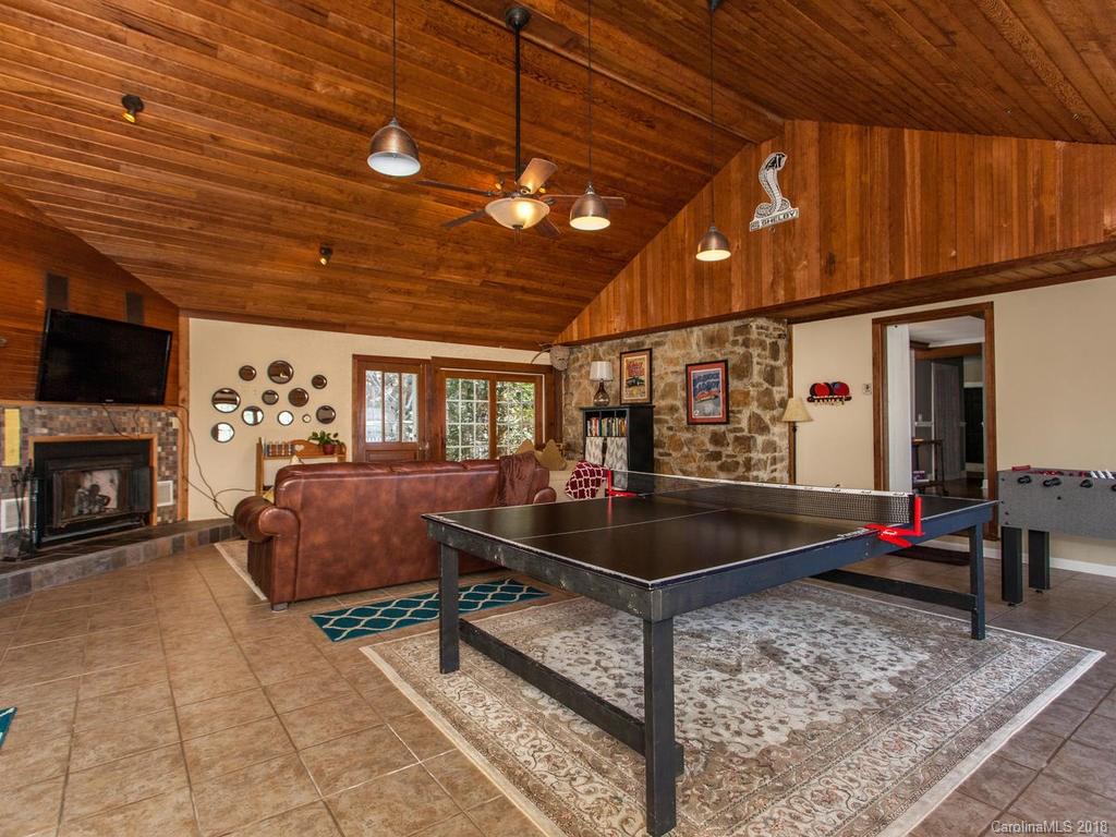 1895 Camp Branch Road Waynesville, NC 28786 - Photo 21 of 35 Gallery Image 21