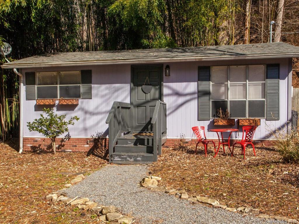 1895 Camp Branch Road Waynesville, NC 28786 - Photo 26 of 35 Gallery Image 26