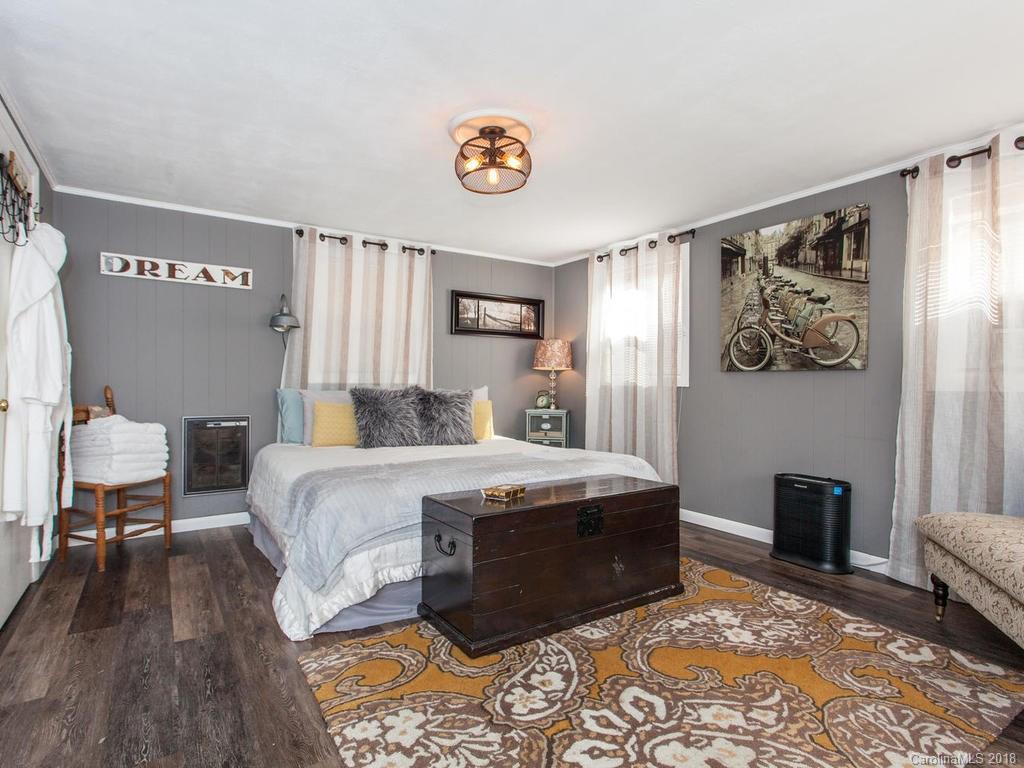 1895 Camp Branch Road Waynesville, NC 28786 - Photo 27 of 35 Gallery Image 27