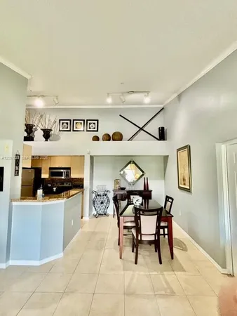 $1,950 | 120 Villa Circle, Unit 120, Boynton Beach, FL 33435