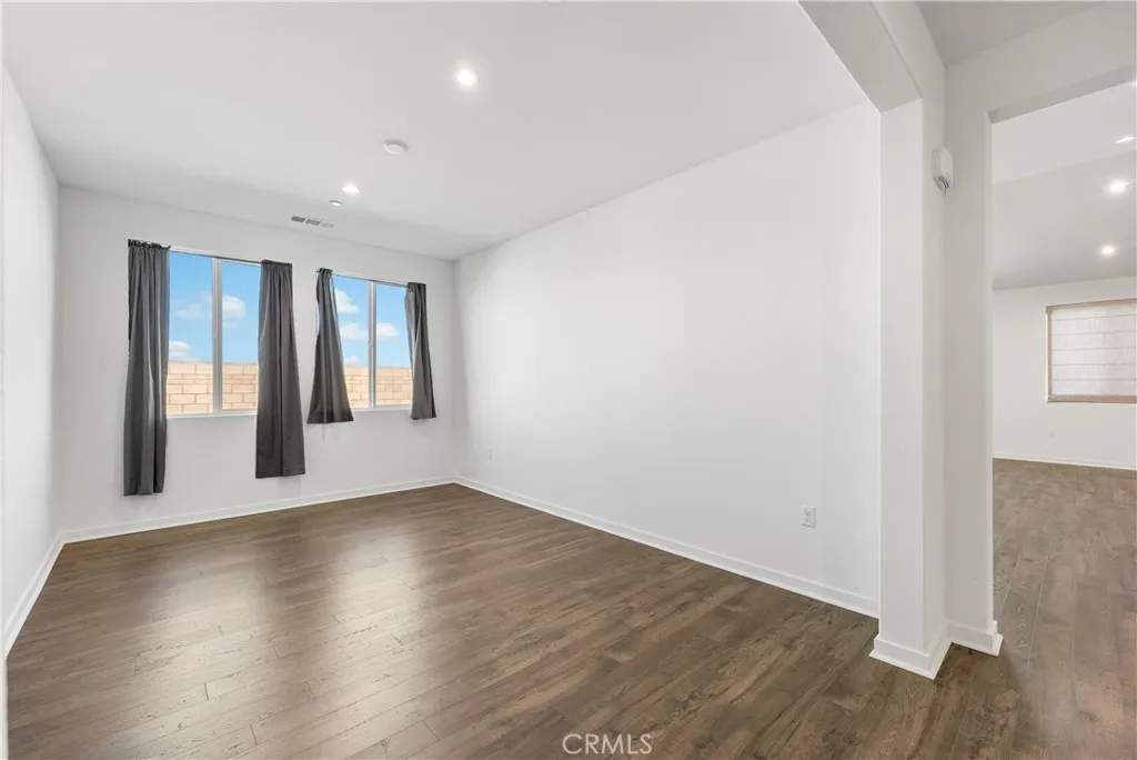 41846 Castello Lane Quartz Hill, CA 93536 - Photo 6 of 46