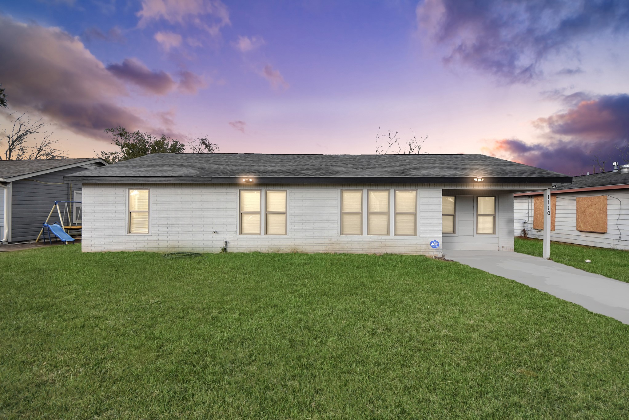1110 Johnson Street Pasadena, TX 77506 - Photo 36 of 36 front view of a house with a yard
