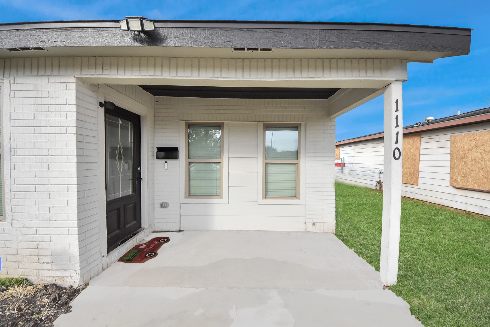 1110 Johnson Street Pasadena, TX 77506 - Photo 4 of 36 a view of entrance gate of a house