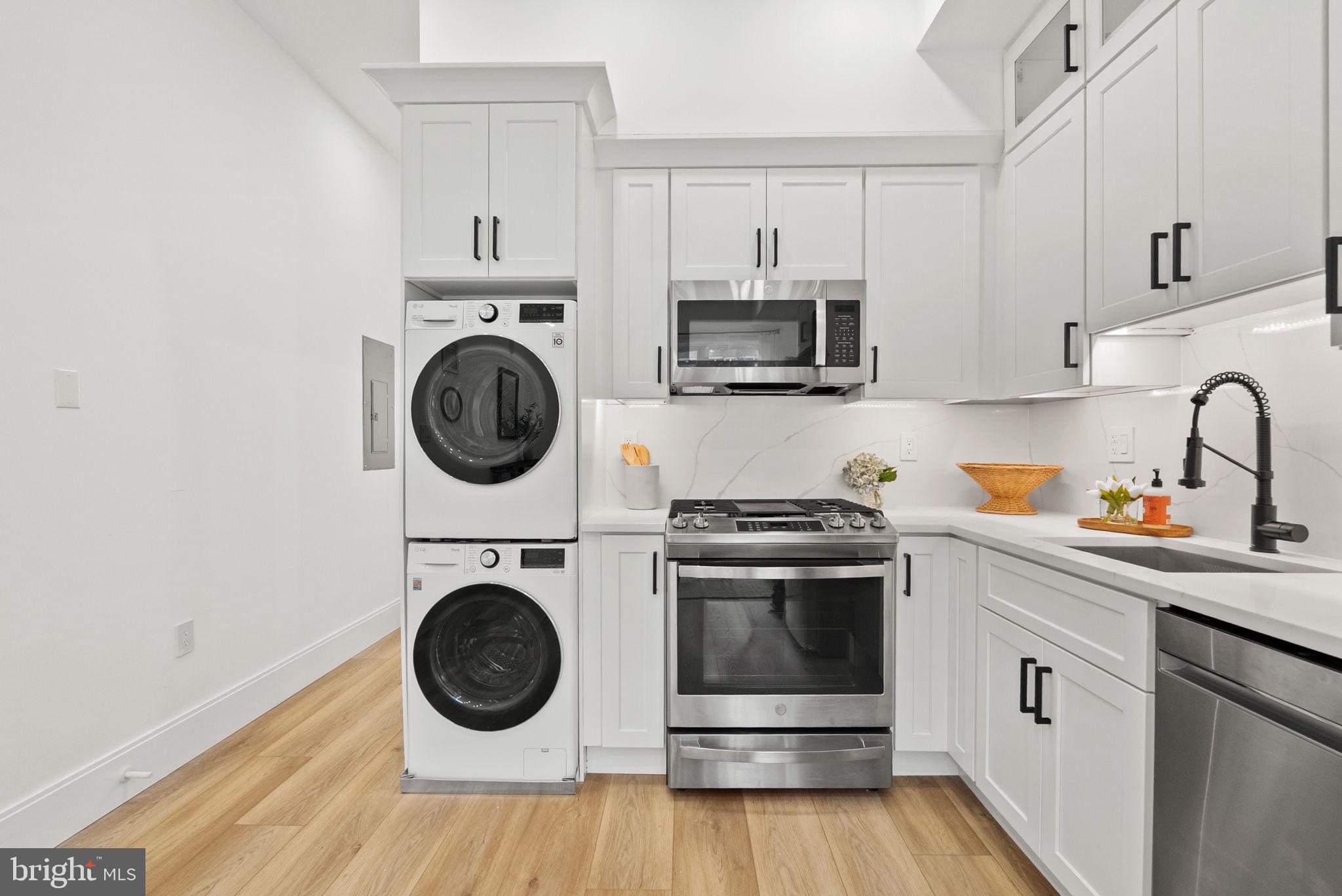 2517 Ontario Road Northwest, Unit 3 Washington, DC 20009 - Photo 4 of 24 All new SS appliances Delta touchless fixture