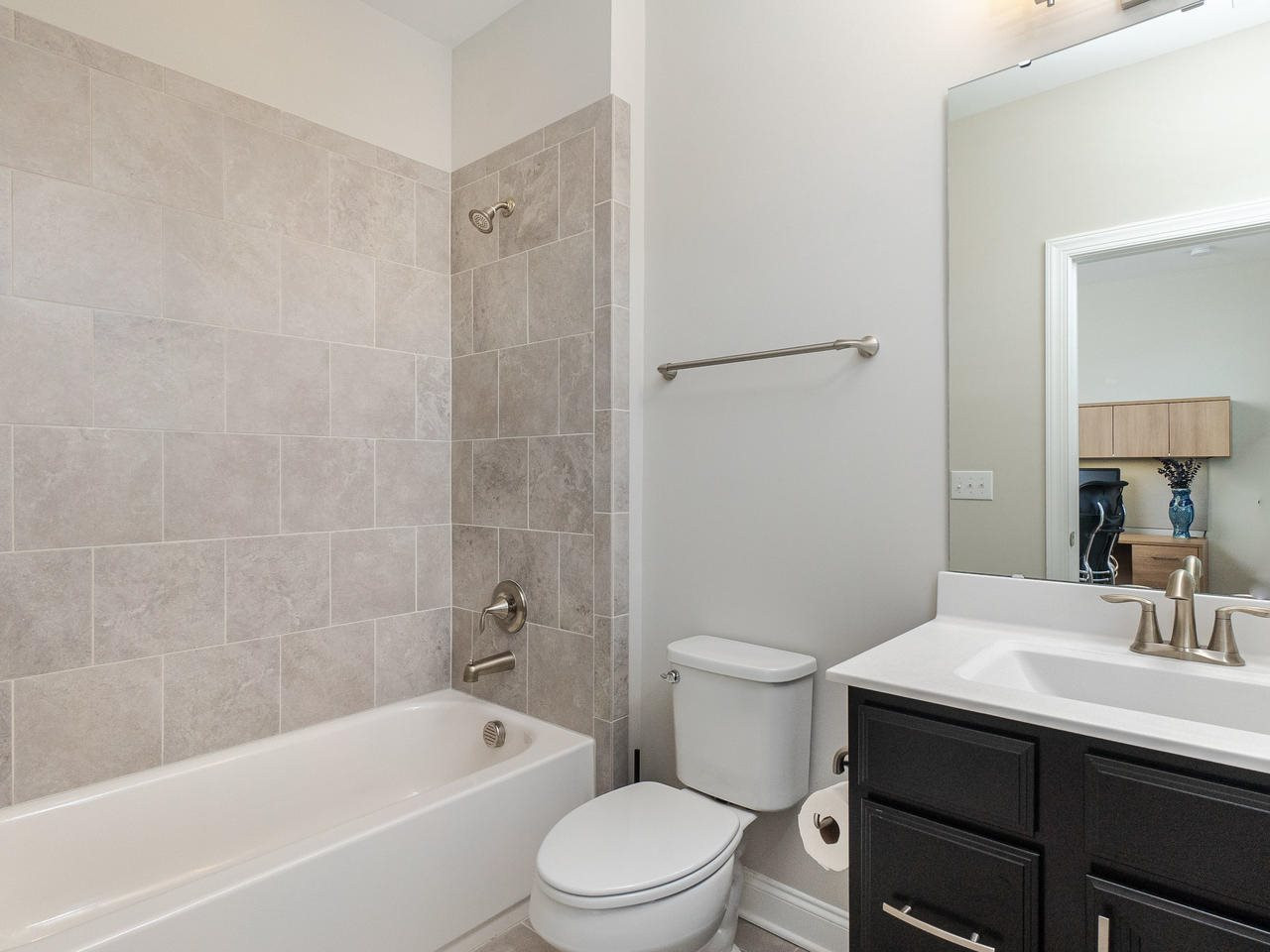 835 Bankston Woods Way Raleigh, NC 27609 - Photo 18 of 24 Photo 18