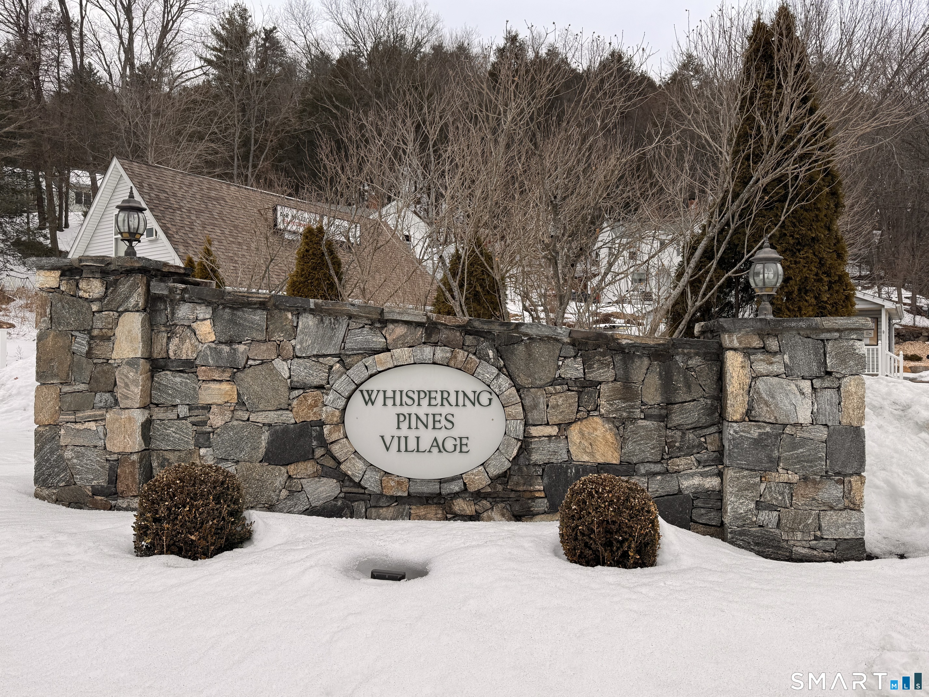 37 Steven's Boulevard, Unit 49 Thomaston, CT 06787 - Photo 1 of 1