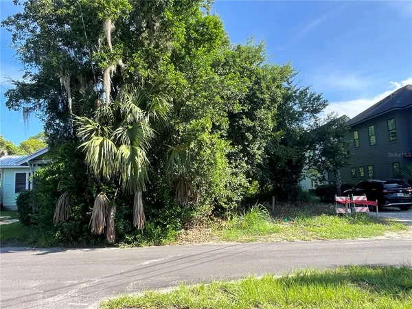 $215,000 | 306 Northwest 12th Avenue, Gainesville, FL 32601