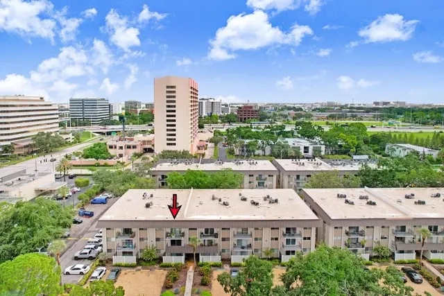 a picture of a city view